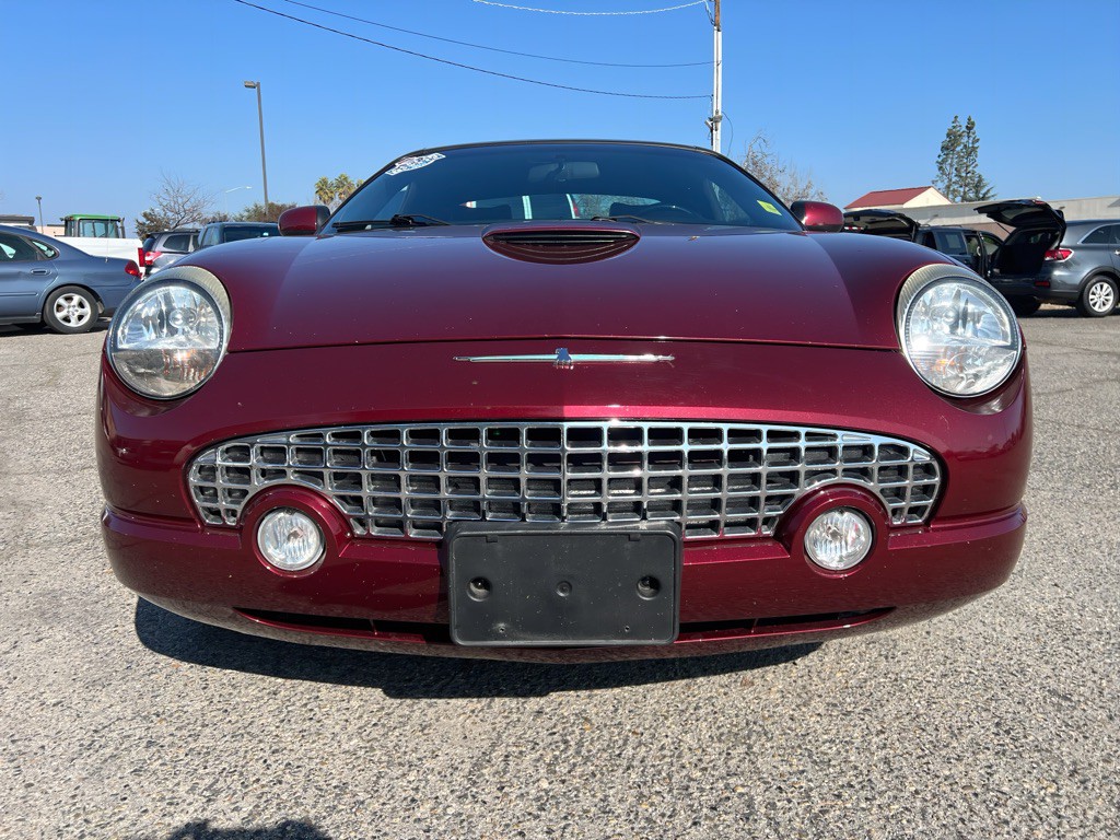 2004 Ford Thunderbird Image 3