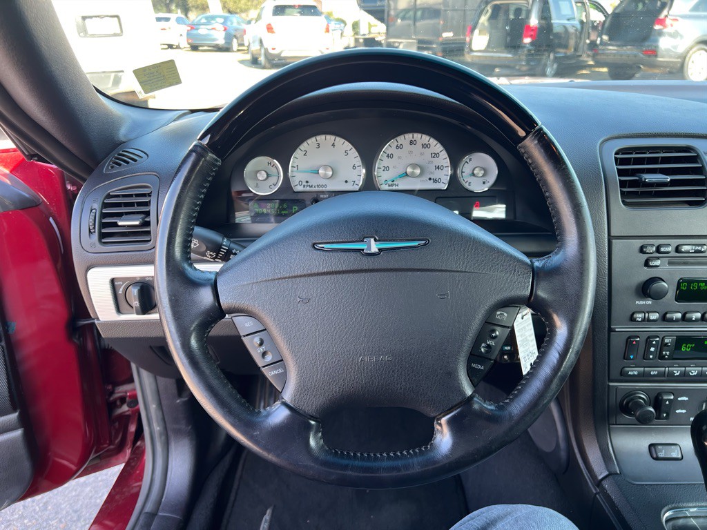 2004 Ford Thunderbird Image 13