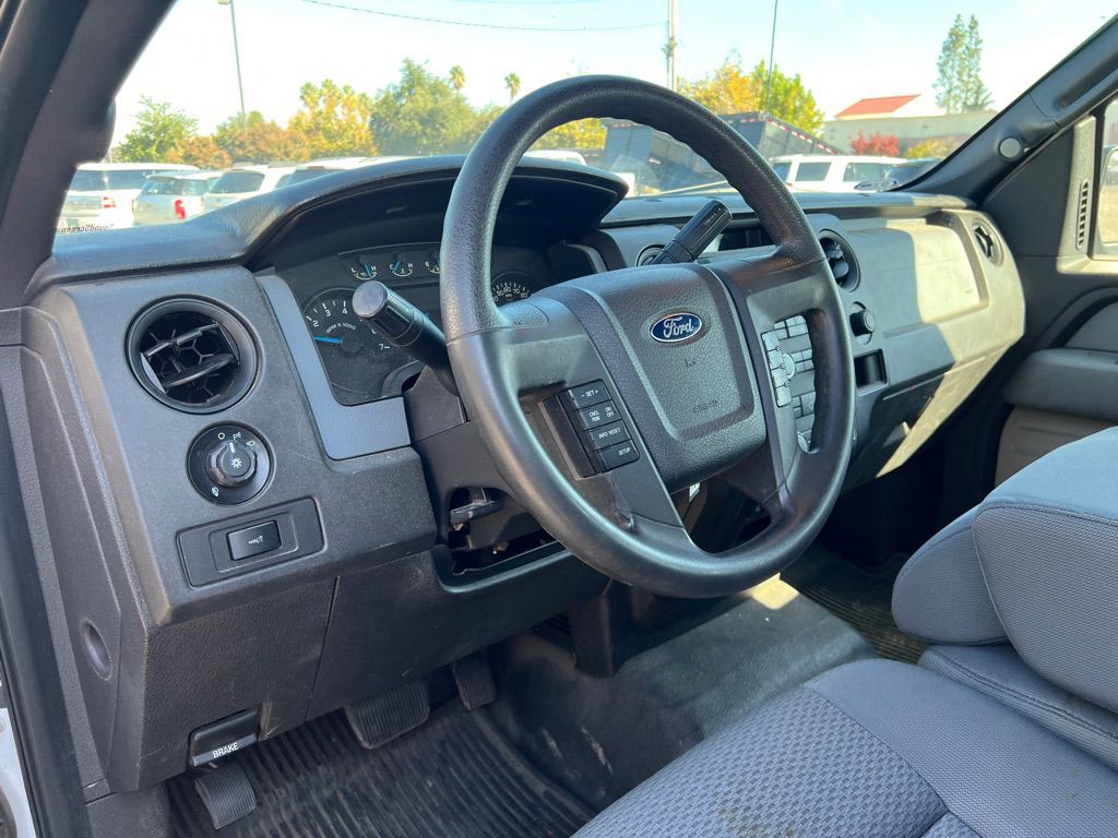 2014 Ford F-150 Image 9