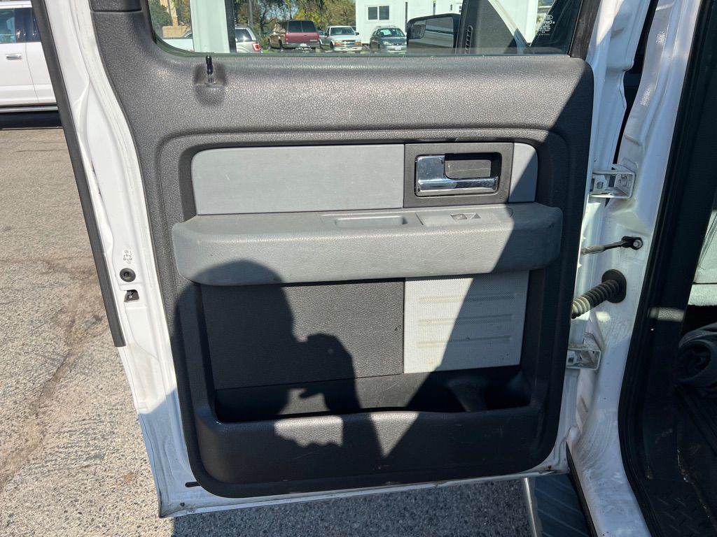 2014 Ford F-150 Image 18