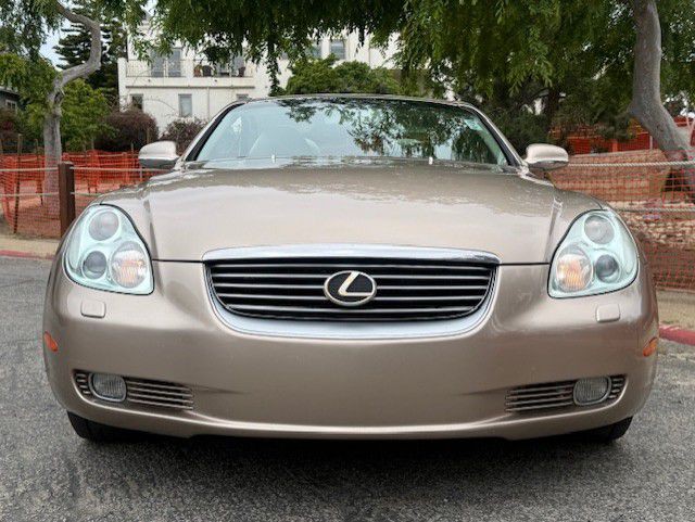 2004 Lexus SC Image 11