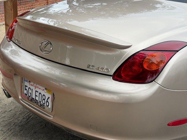 2004 Lexus SC Image 20