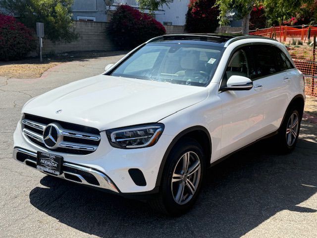 2021 Mercedes-Benz GLC-Class Image 2