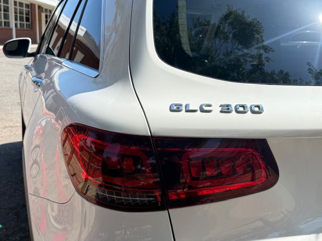 2021 Mercedes-Benz GLC-Class Image 19