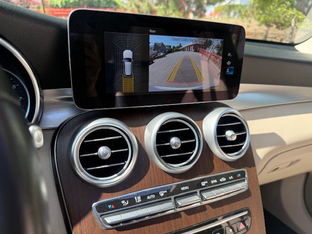 2021 Mercedes-Benz GLC-Class Image 20
