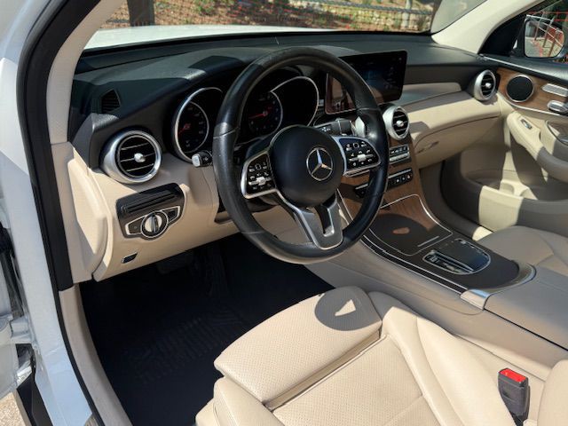 2021 Mercedes-Benz GLC-Class Image 22