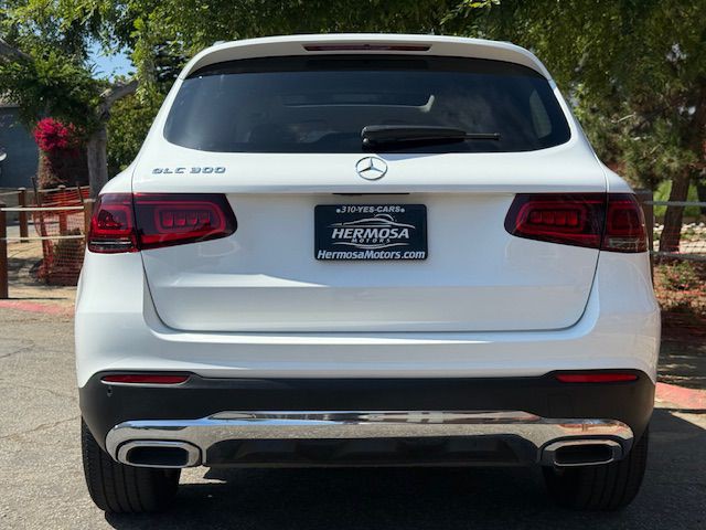 2021 Mercedes-Benz GLC-Class Image 32