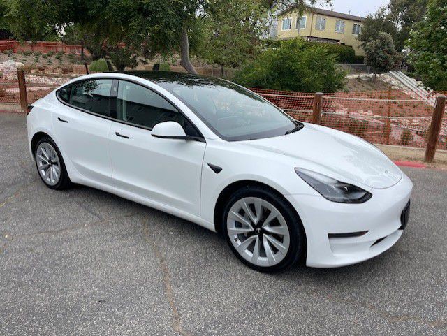 2022 Tesla Model 3 Image 6