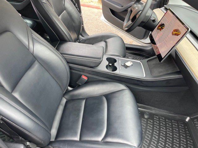 2022 Tesla Model 3 Image 23