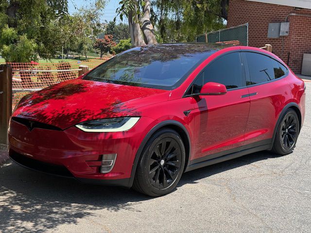 2017 Tesla Model X Image 41
