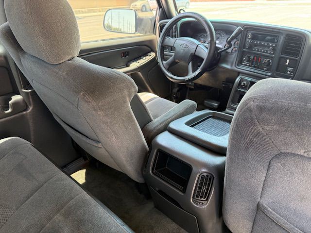 2004 Chevrolet Silverado 1500 Image 26