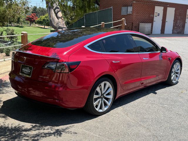 2018 Tesla Model 3 Image 2