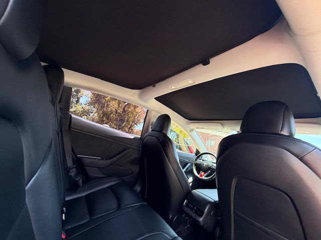 2018 Tesla Model 3 Image 9