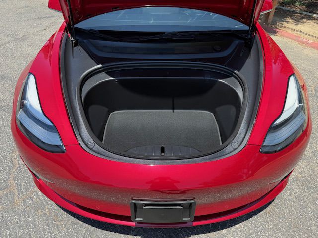 2018 Tesla Model 3 Image 12
