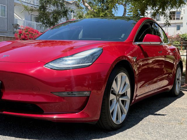 2018 Tesla Model 3 Image 14