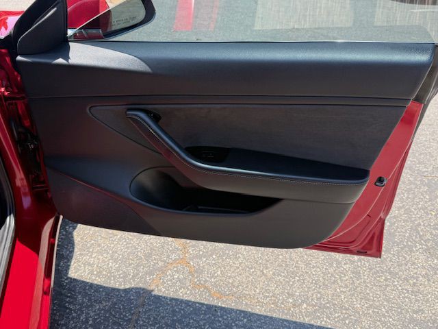 2018 Tesla Model 3 Image 19