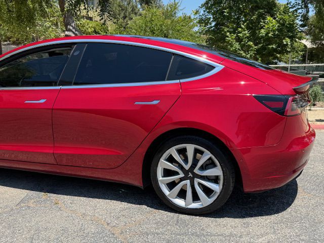 2018 Tesla Model 3 Image 33