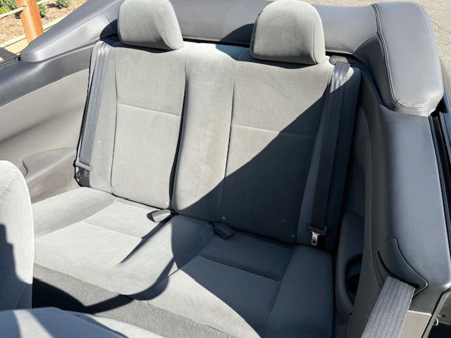 2004 Toyota Camry Image 10