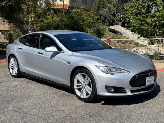 Image for 2015 Tesla Model S 90D ID: 6731463