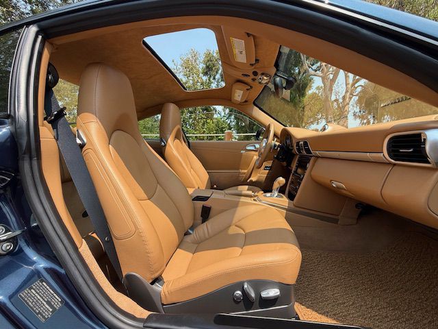 2012 Porsche 911 Image 8