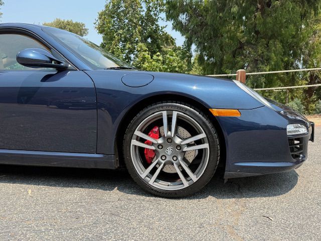 2012 Porsche 911 Image 24