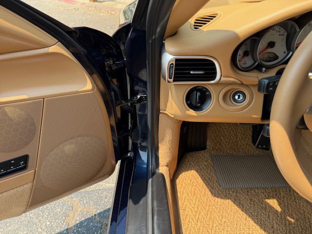 2012 Porsche 911 Image 65