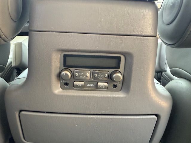 2006 Toyota Land Cruiser Image 22