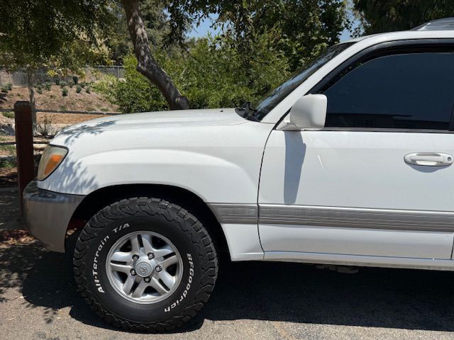 2006 Toyota Land Cruiser Image 34