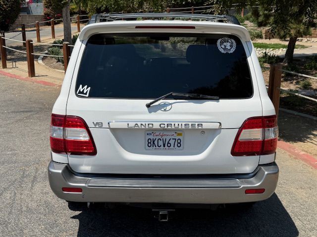 2006 Toyota Land Cruiser Image 37