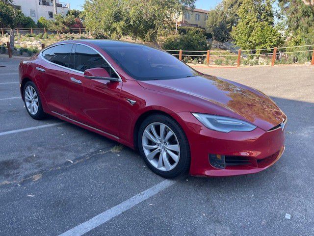 2017 Tesla Model S Image 10