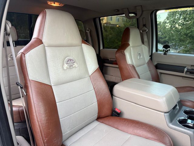 2009 Ford F-350 Image 7