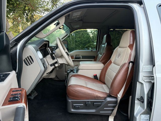 2009 Ford F-350 Image 34