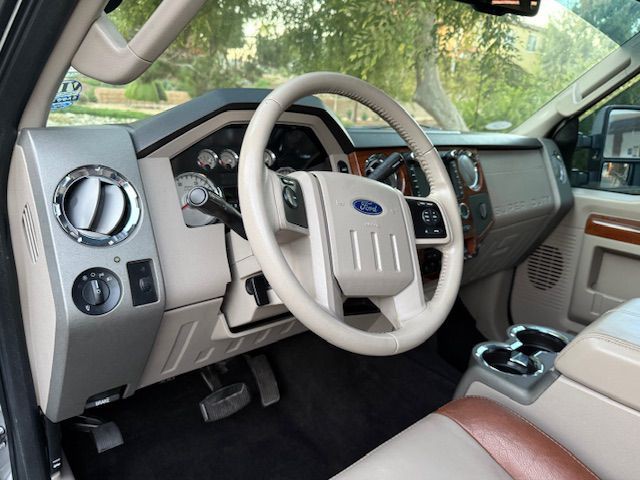 2009 Ford F-350 Image 35
