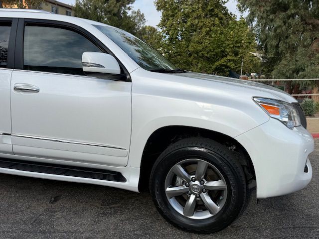 2012 Lexus GX Image 15
