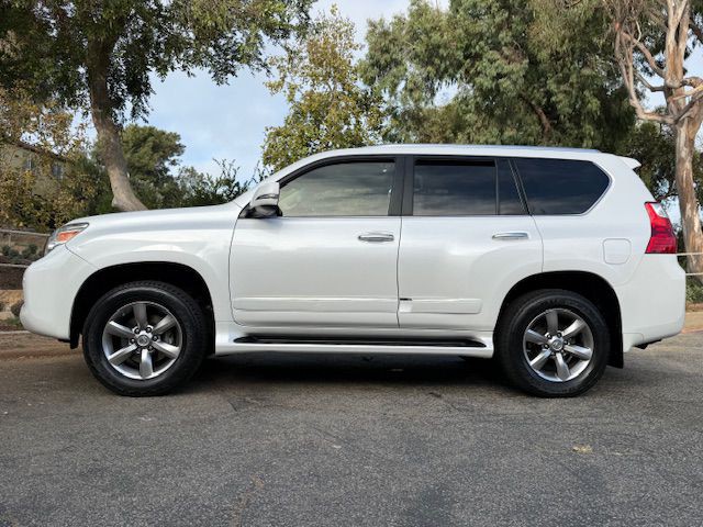 2012 Lexus GX Image 41