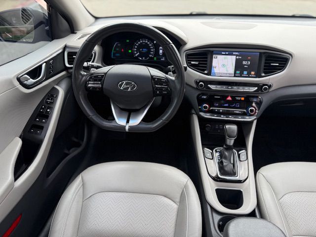 2019 Hyundai Ioniq Image 5