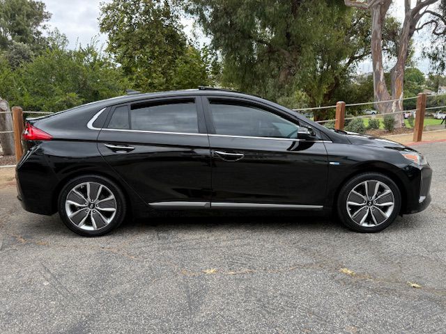 2019 Hyundai Ioniq Image 13