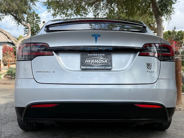 2017 Tesla Model X Image 5