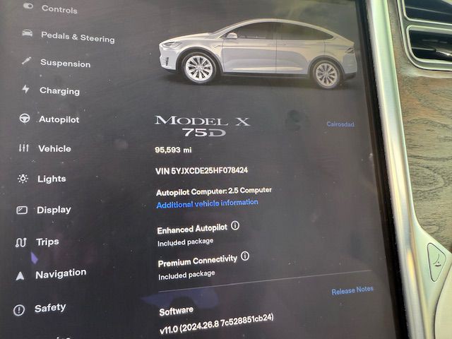 2017 Tesla Model X Image 9