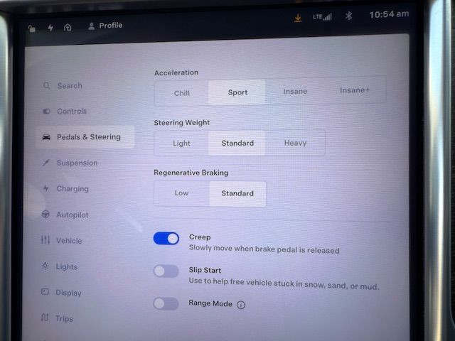 2015 Tesla Model S Image 30