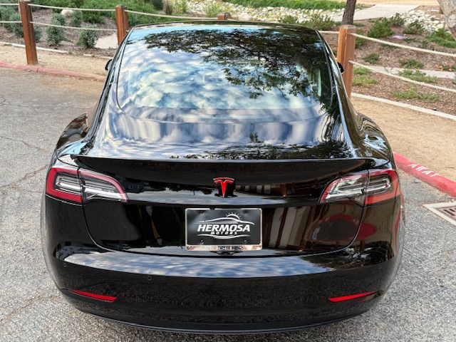 2019 Tesla Model 3 Image 23