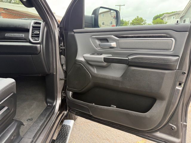 2023 RAM 1500 Image 25