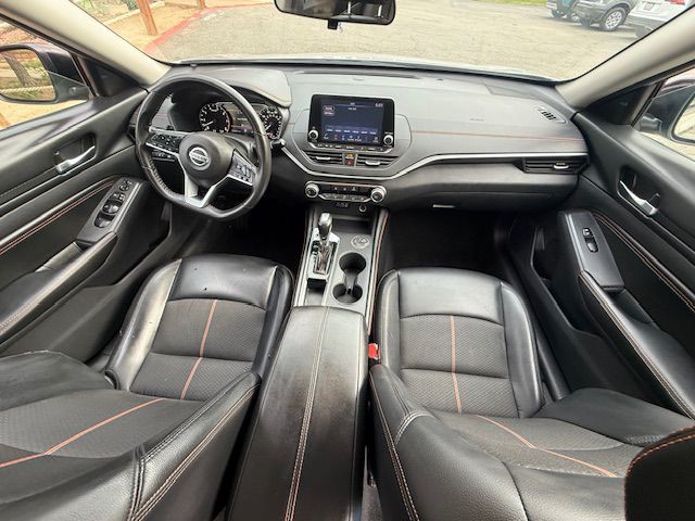 2022 Nissan Altima Image 4