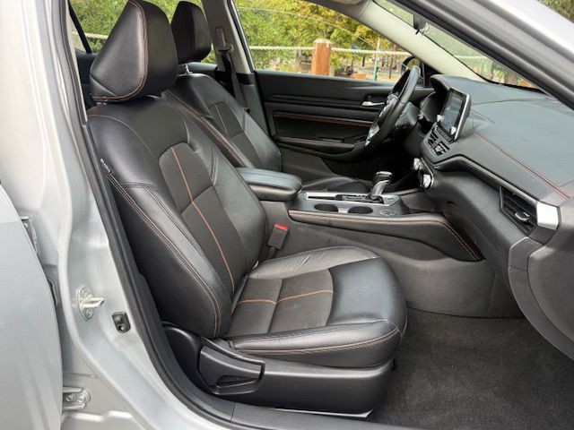 2022 Nissan Altima Image 7