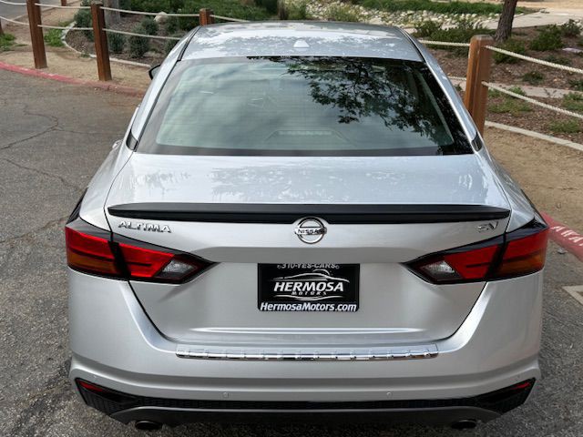 2022 Nissan Altima Image 24