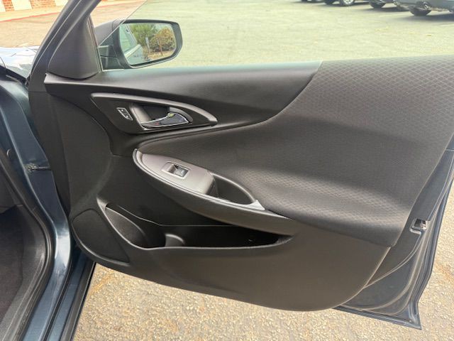 2020 Chevrolet Malibu Image 19