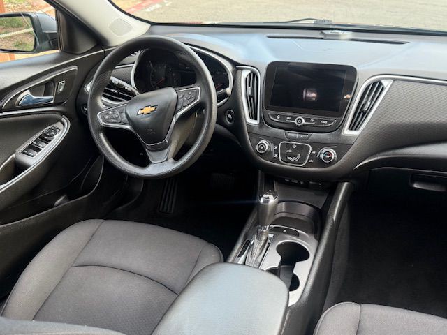 2020 Chevrolet Malibu Image 20
