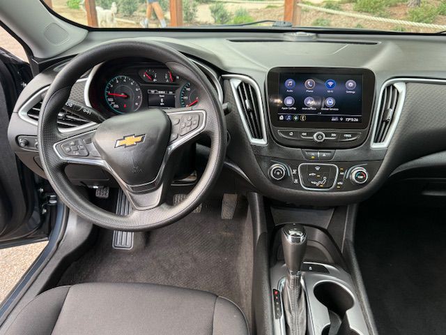 2020 Chevrolet Malibu Image 24