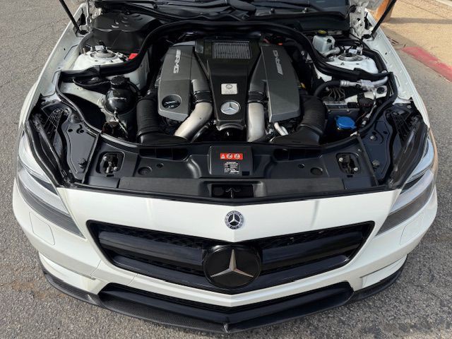 2012 Mercedes-Benz CLS-Class Image 9