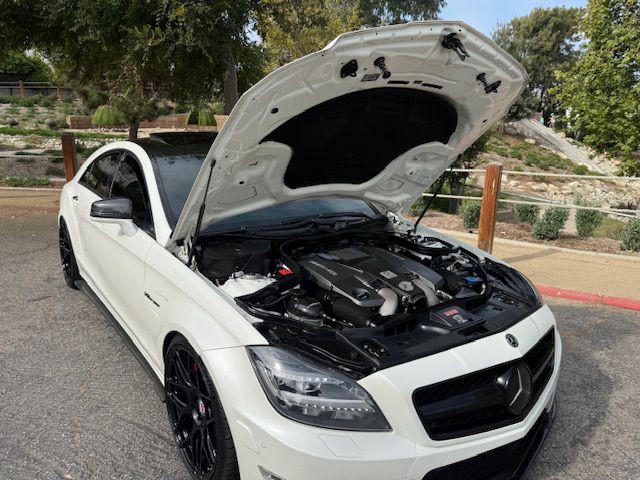 2012 Mercedes-Benz CLS-Class Image 17